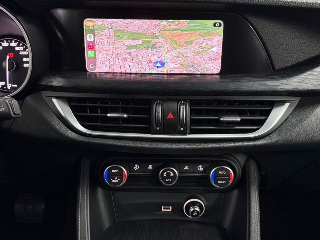 Alfa Romeo Stelvio 2020