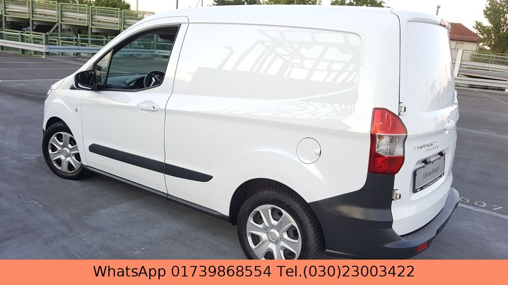 Ford Transit Courier 2017