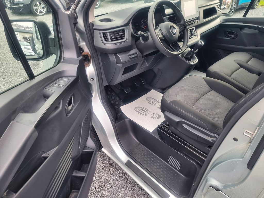 Renault Trafic 2022