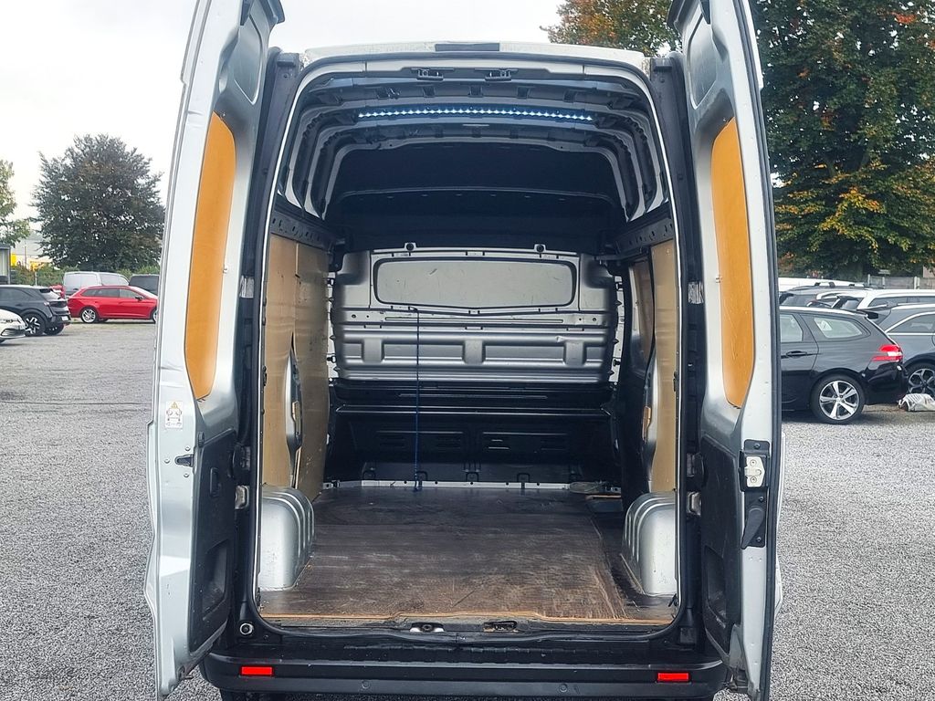Renault Trafic 2022
