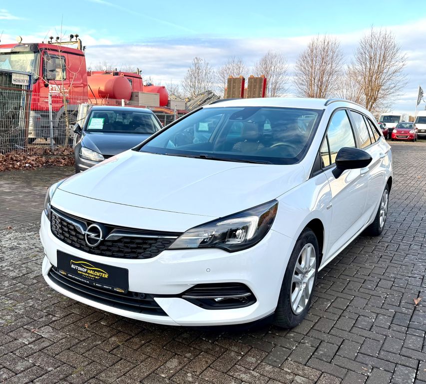 Opel Astra 2021