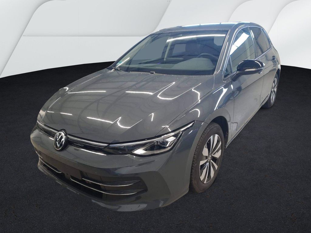 Volkswagen Golf 2025