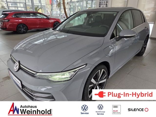 Volkswagen Golf 2025