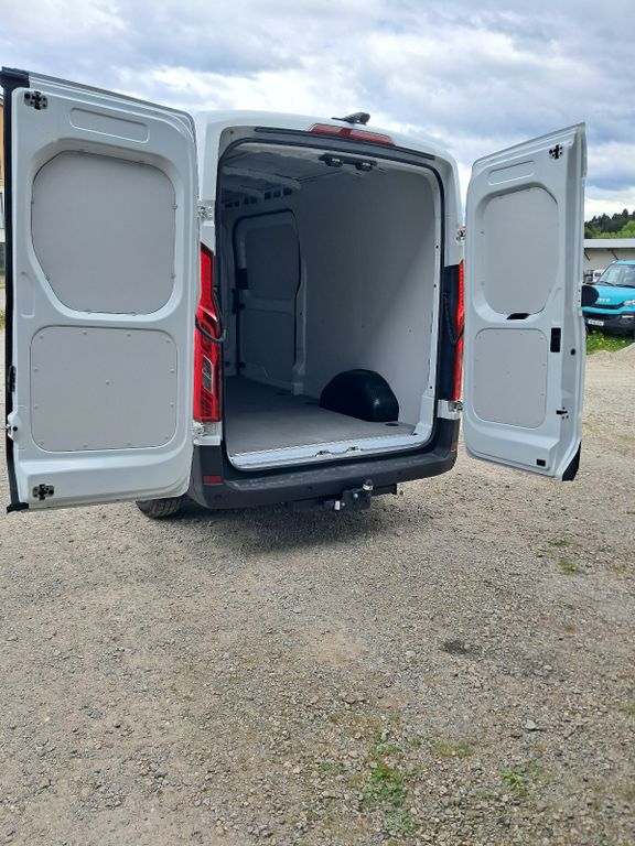 Maxus Deliver 9 2024