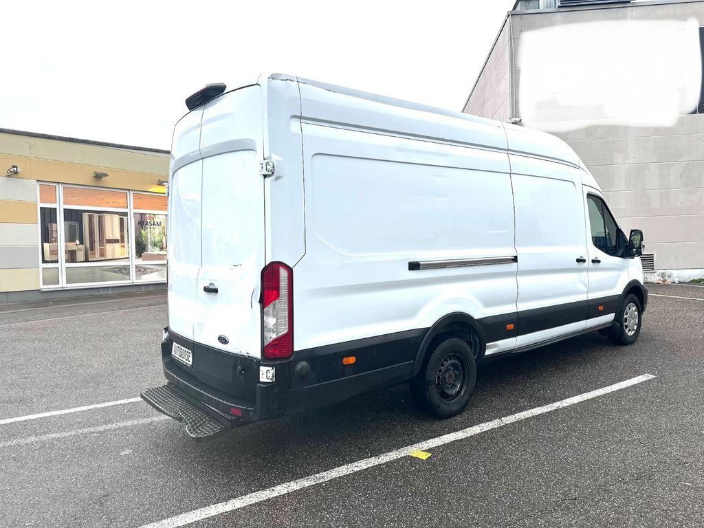 Ford Transit 2021