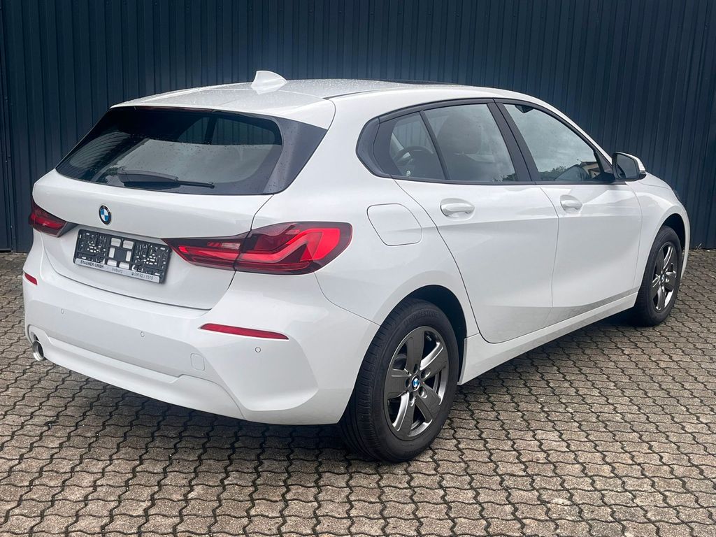BMW 116 2024