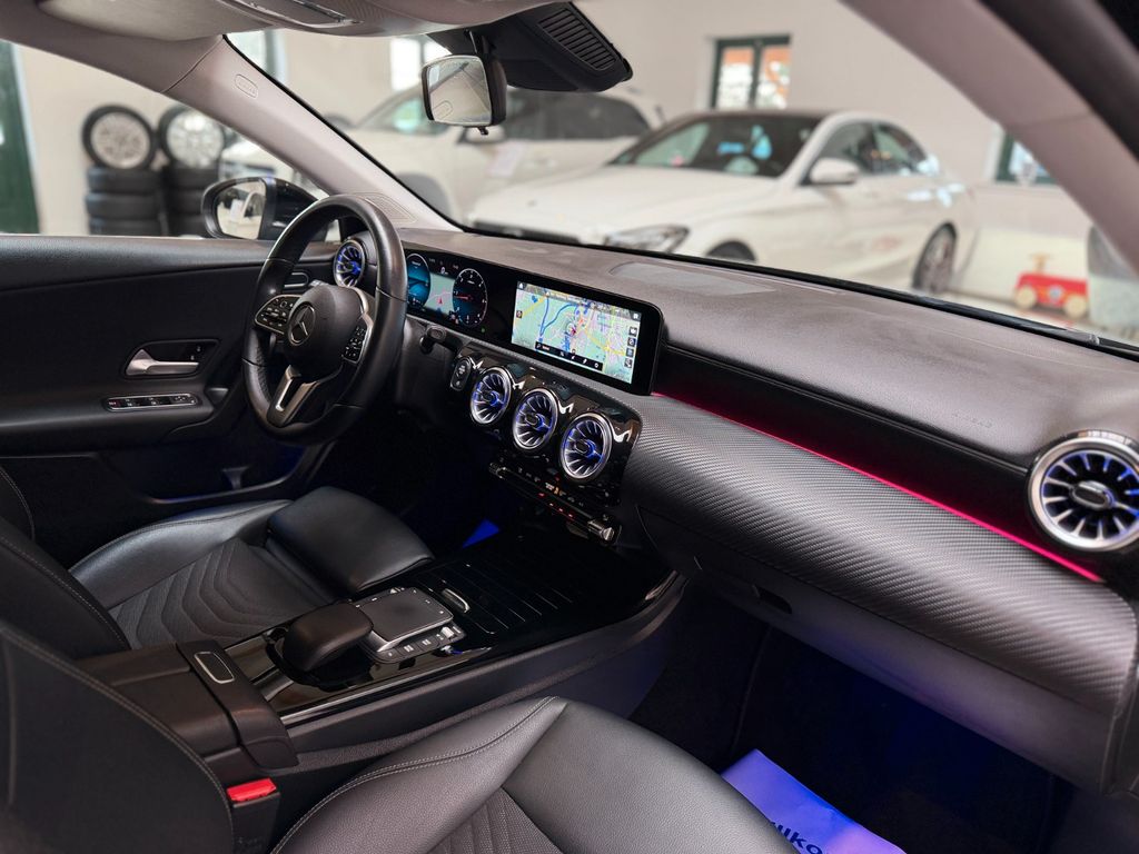 Mercedes-Benz A 180 2022