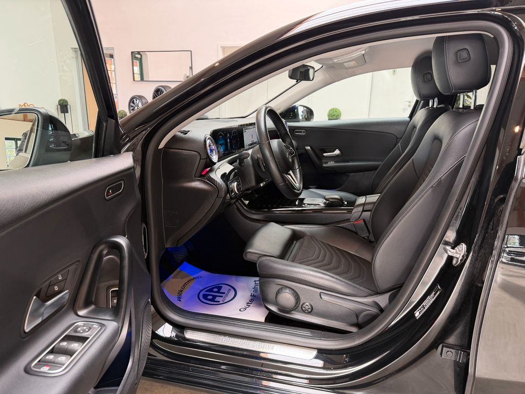 Mercedes-Benz A 180 2022