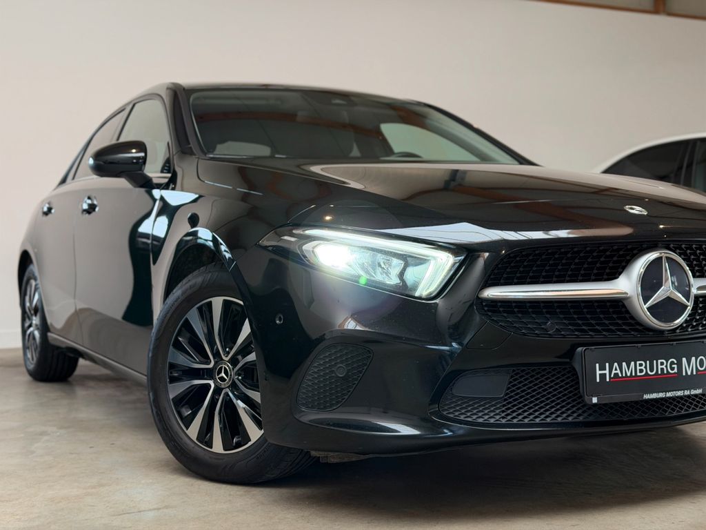 Mercedes-Benz A 180 2022