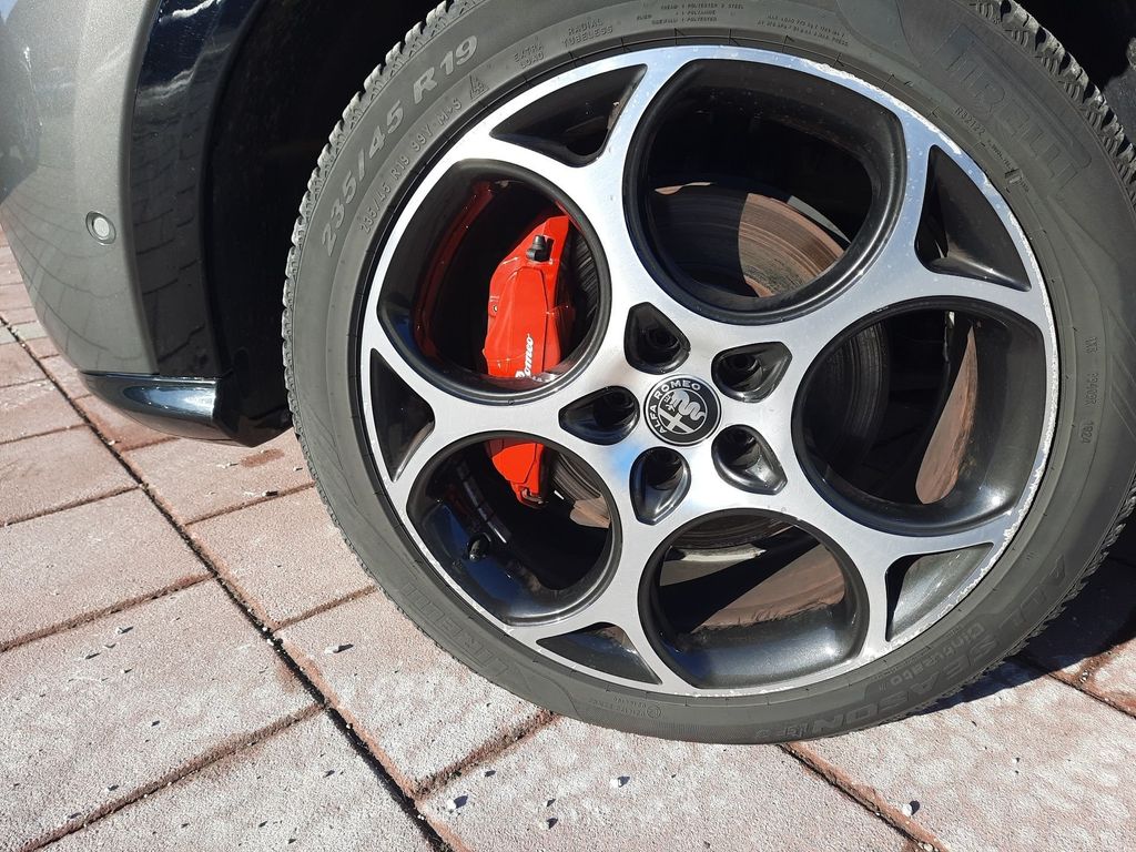 Alfa Romeo Tonale 2024