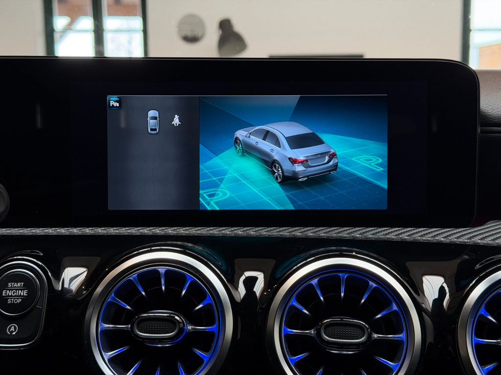 Mercedes-Benz A 180 2022