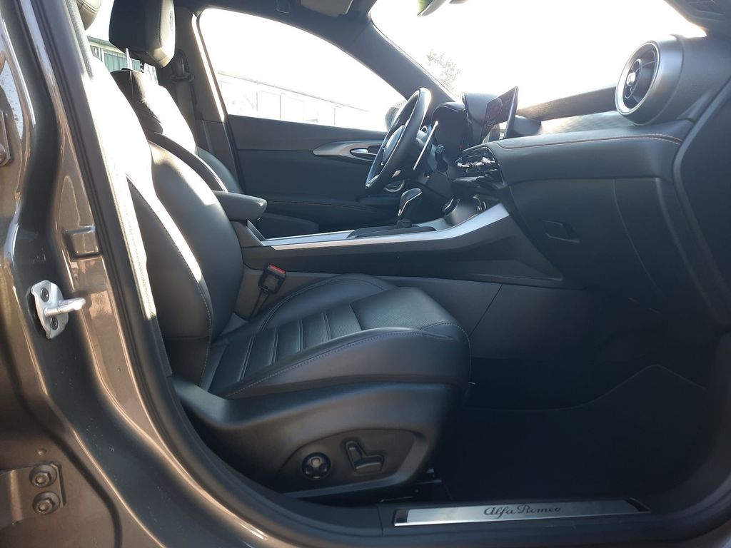 Alfa Romeo Tonale 2024