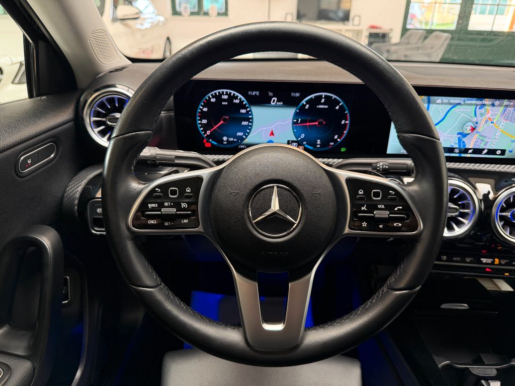 Mercedes-Benz A 180 2022