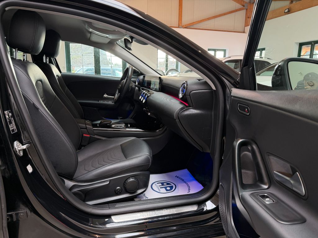 Mercedes-Benz A 180 2022
