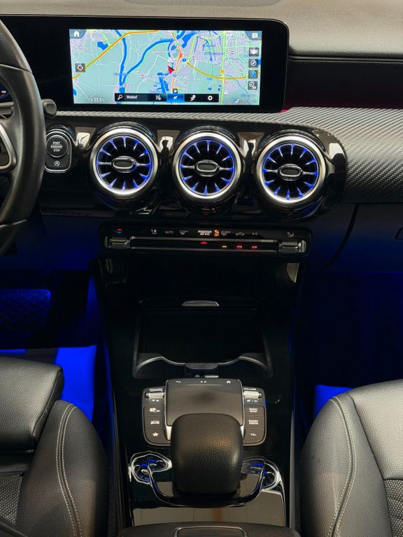 Mercedes-Benz A 180 2022