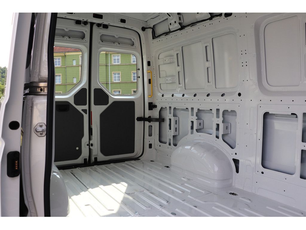 Volkswagen Crafter 2024