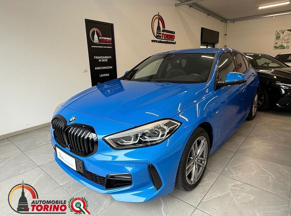 BMW 118 2022