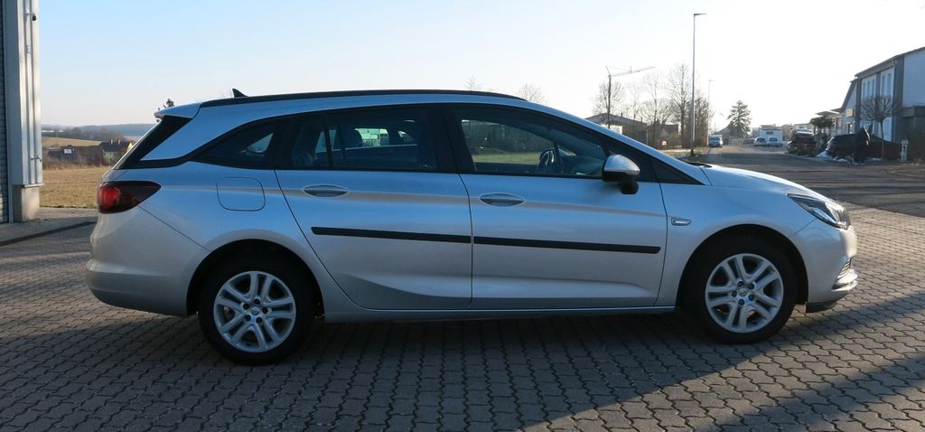Opel Astra 2019