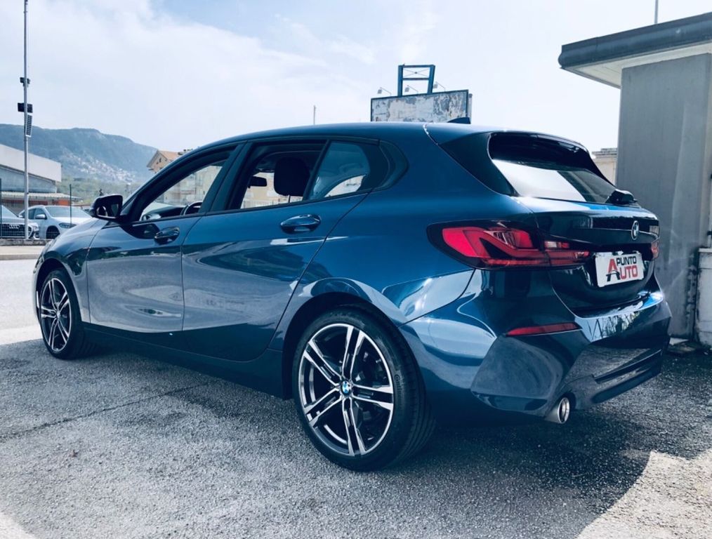 BMW 116 2021