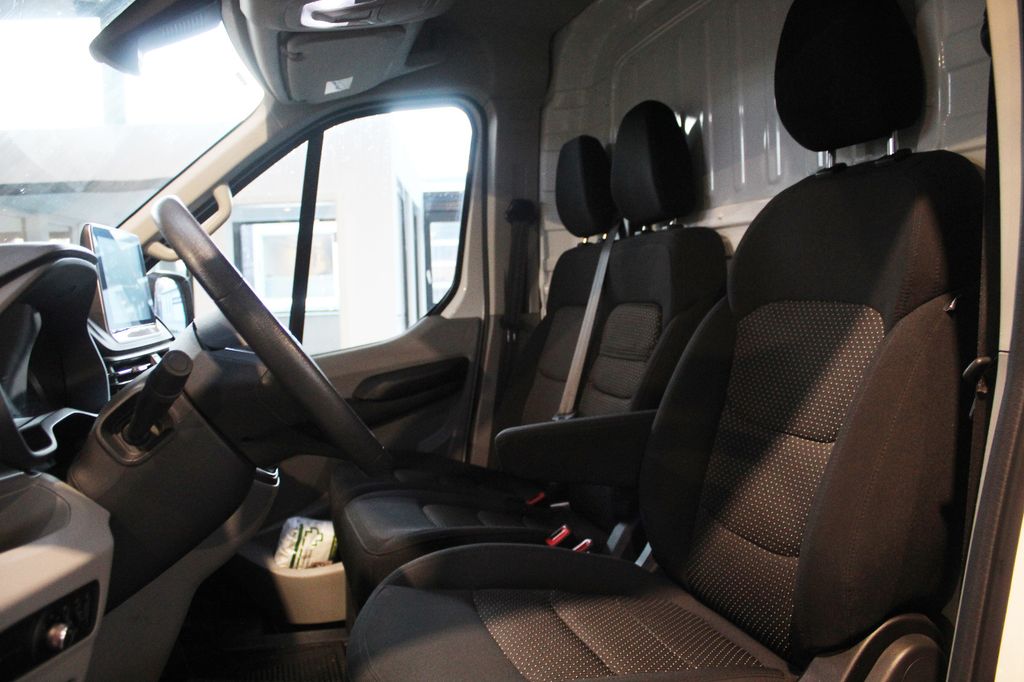 Maxus Deliver 9 2023