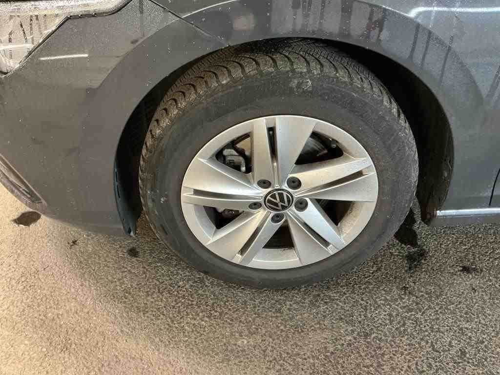 Volkswagen Golf 2023