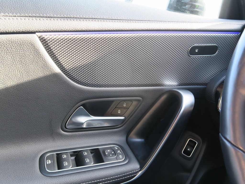 Mercedes-Benz CLA 250 2022