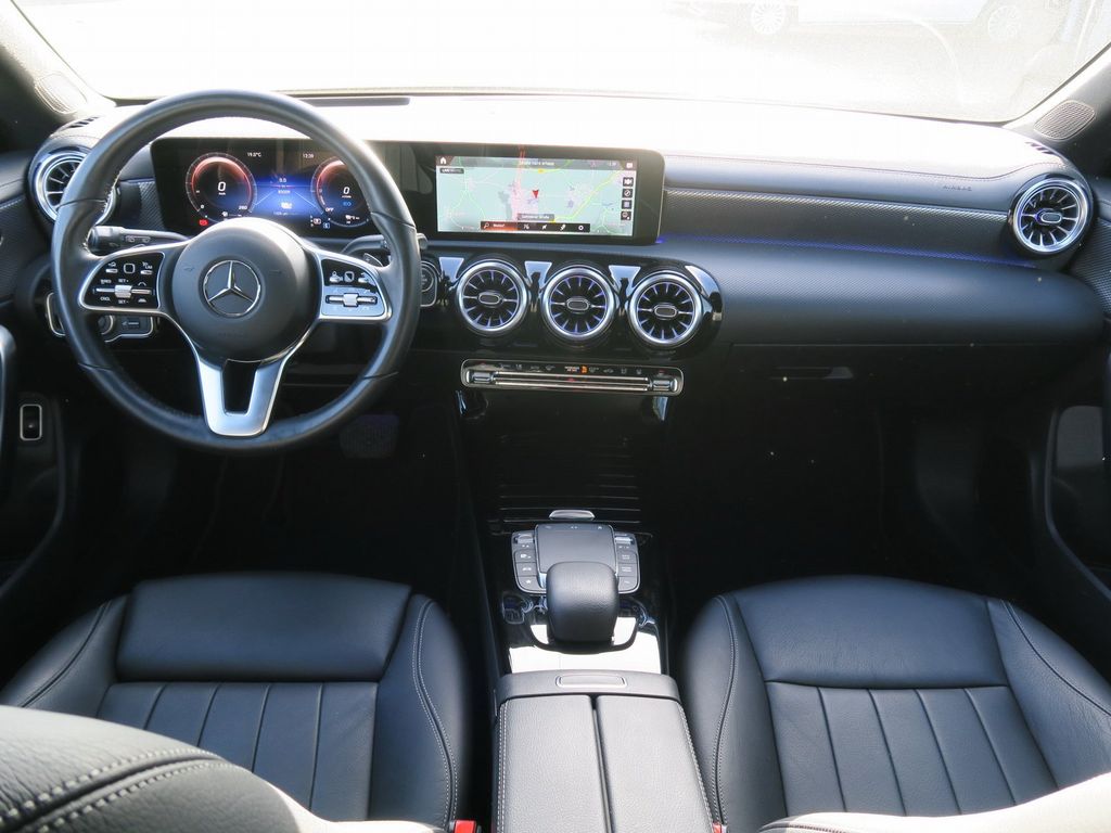 Mercedes-Benz CLA 250 2022
