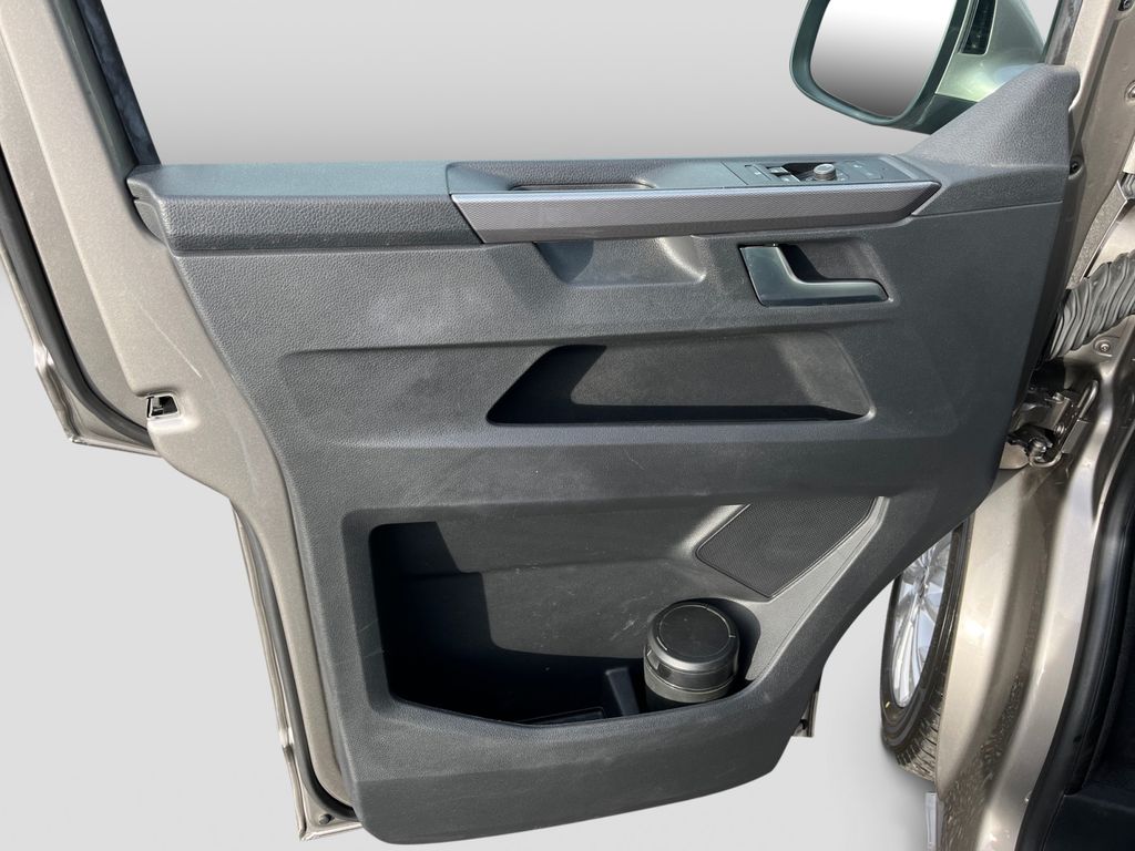 Volkswagen T6 Multivan 2021