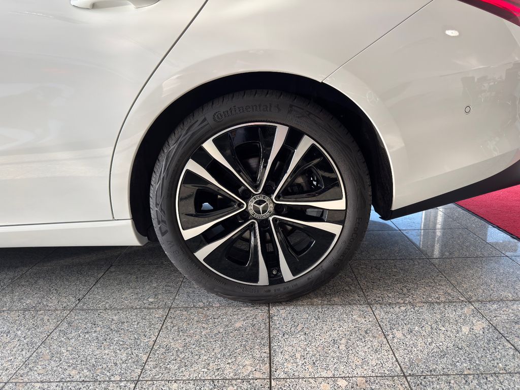 Mercedes-Benz CLA 180 2024