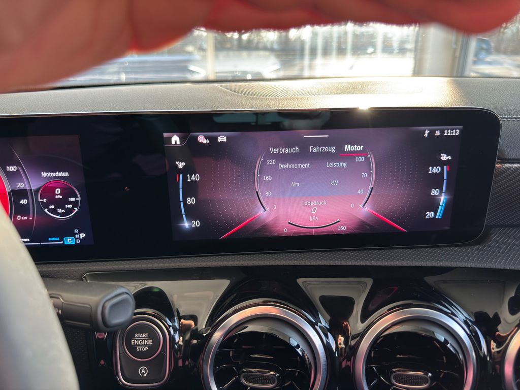 Mercedes-Benz CLA 180 2024