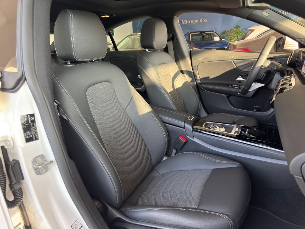 Mercedes-Benz CLA 180 2024