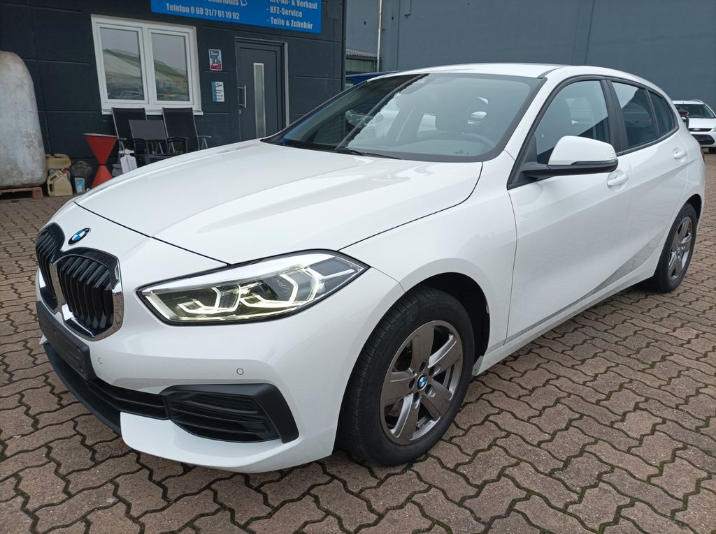 BMW 118 2022