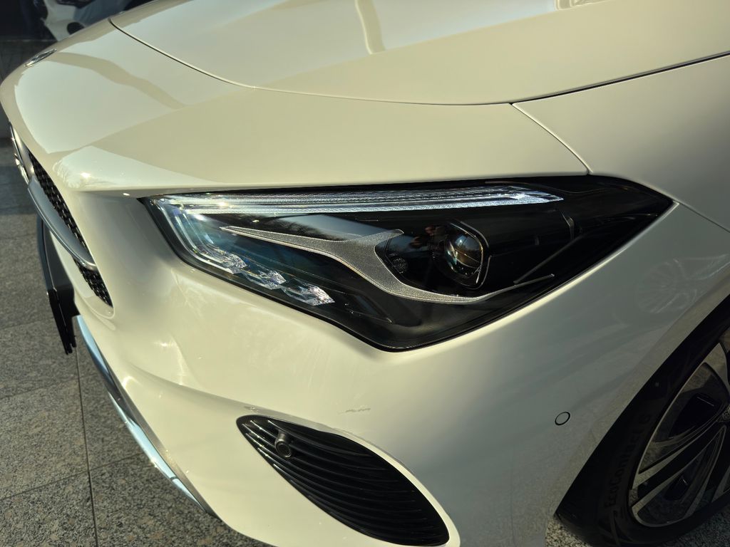 Mercedes-Benz CLA 180 2024