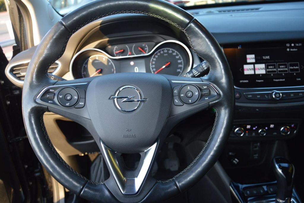 Opel Crossland (X) 2022