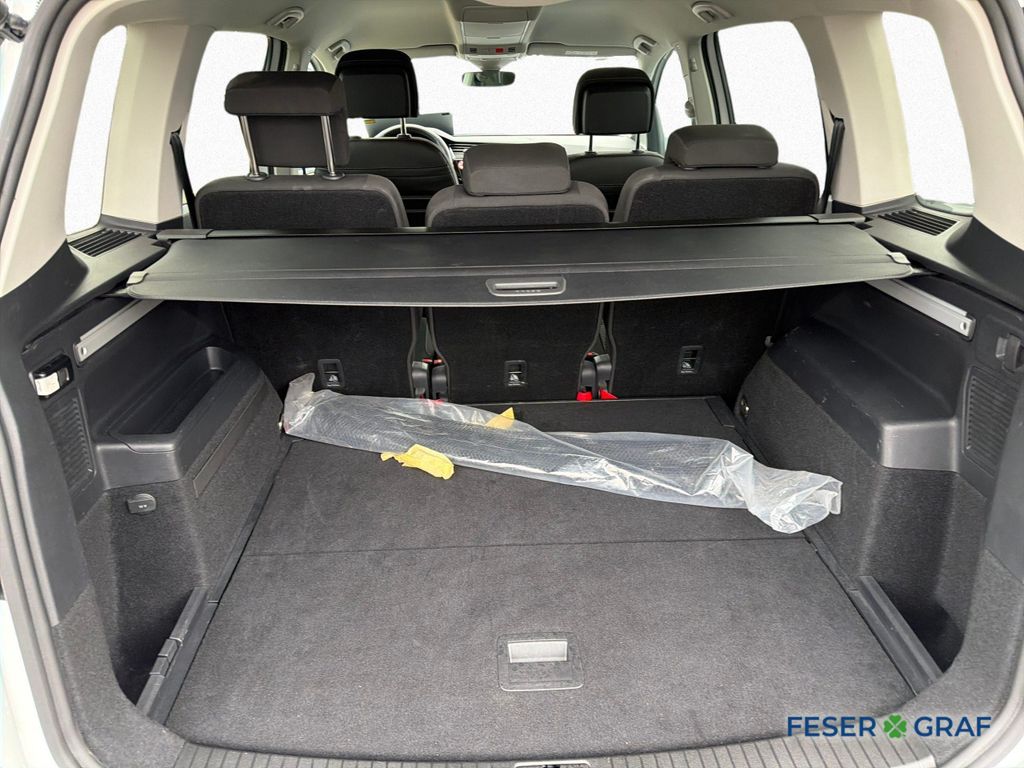 Volkswagen Touran 2025