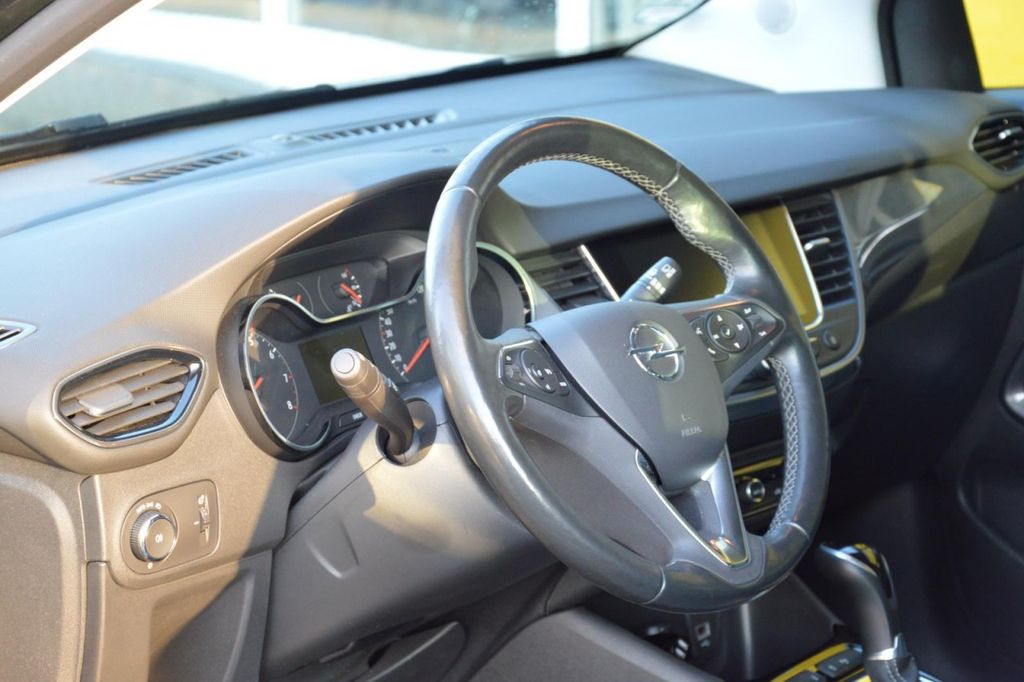 Opel Crossland (X) 2022