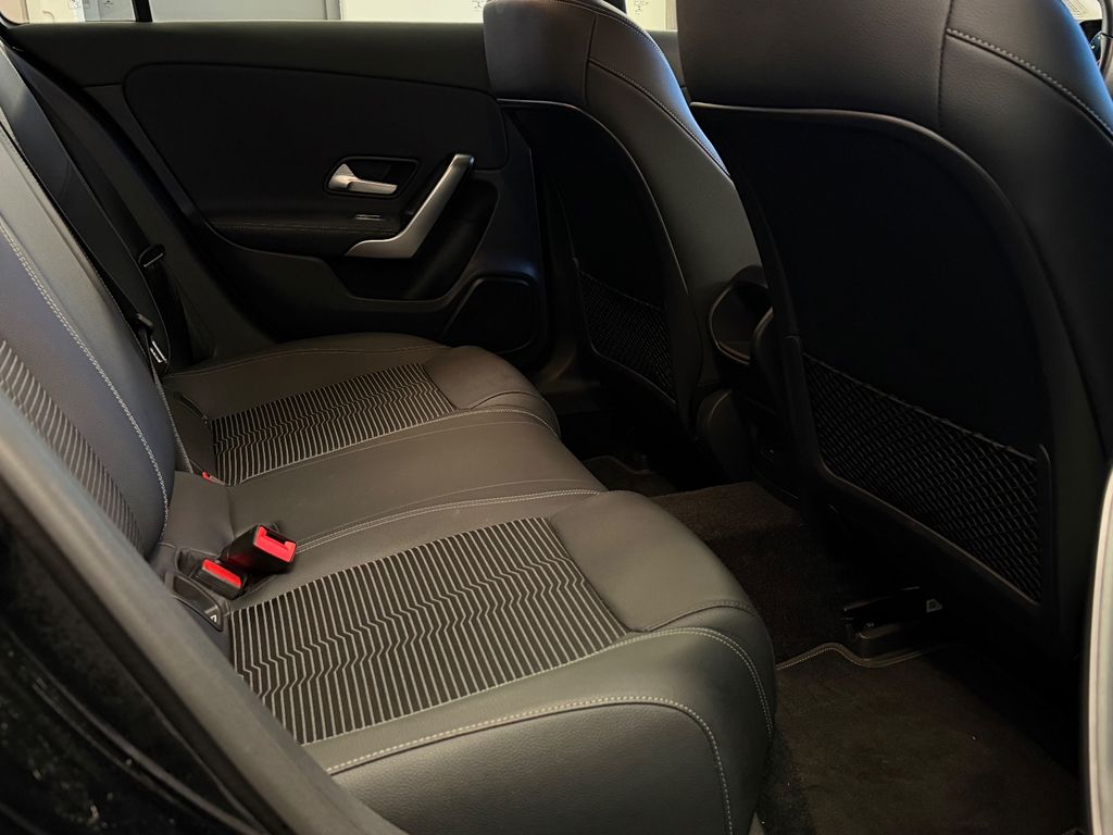 Mercedes-Benz A 250 2022