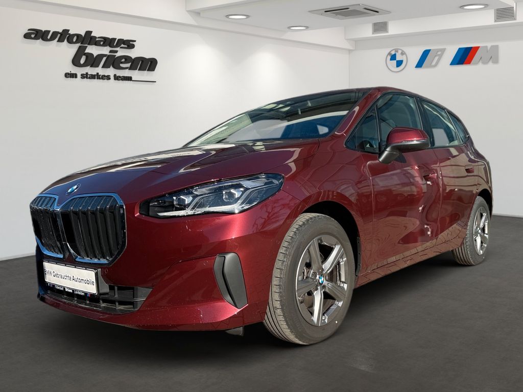 BMW 216 2024
