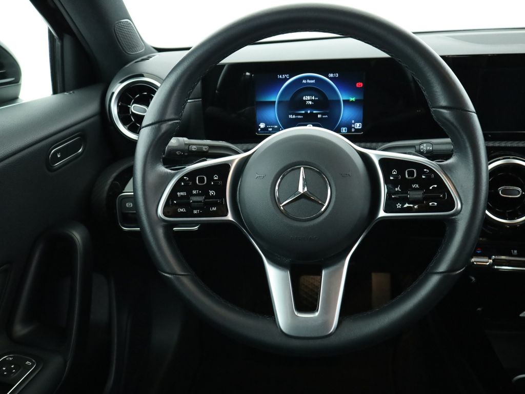 Mercedes-Benz A 180 2021