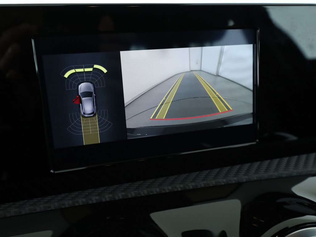 Mercedes-Benz A 180 2021