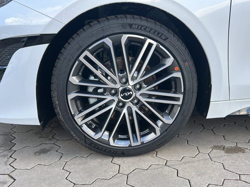 Kia pro cee'd / ProCeed 2024