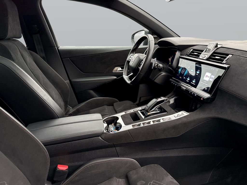 DS Automobiles DS7 (Crossback) 2023