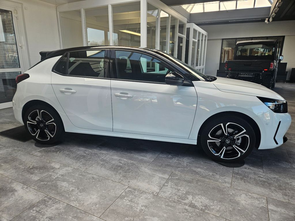 Opel Corsa 2024