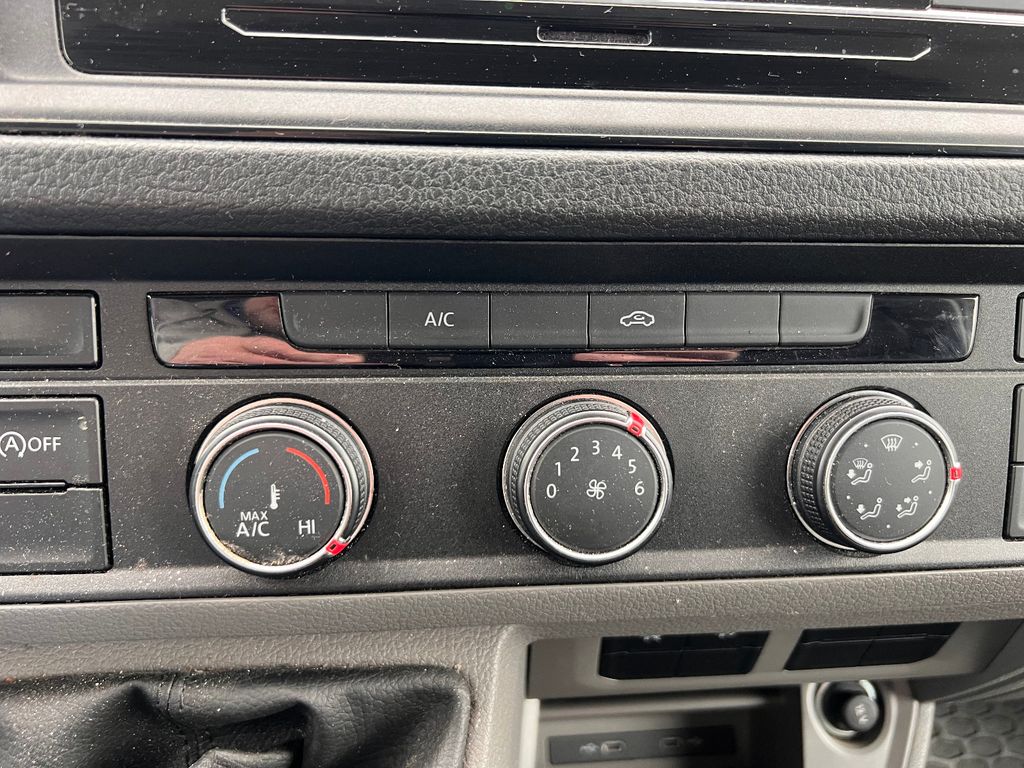 Volkswagen Crafter 2023