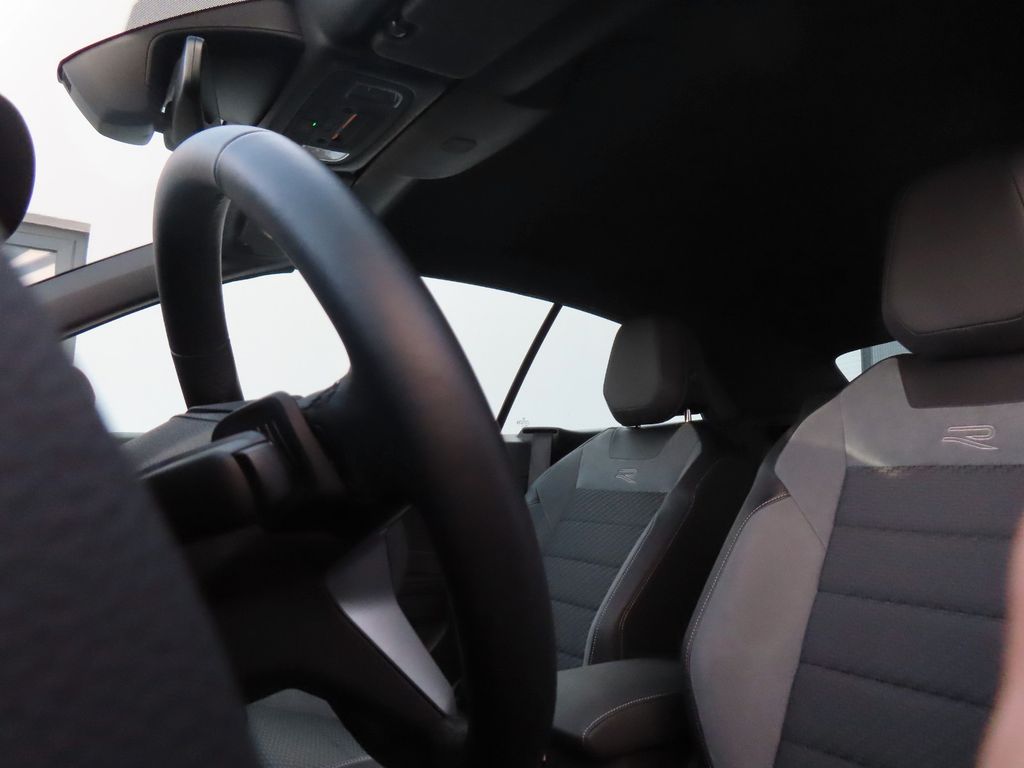 Volkswagen T-Roc 2024