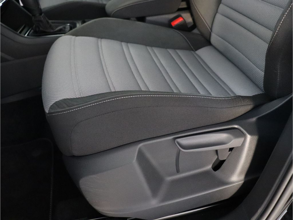 Volkswagen Touran 2025