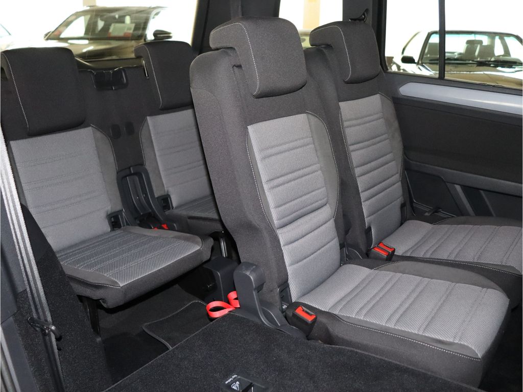 Volkswagen Touran 2025