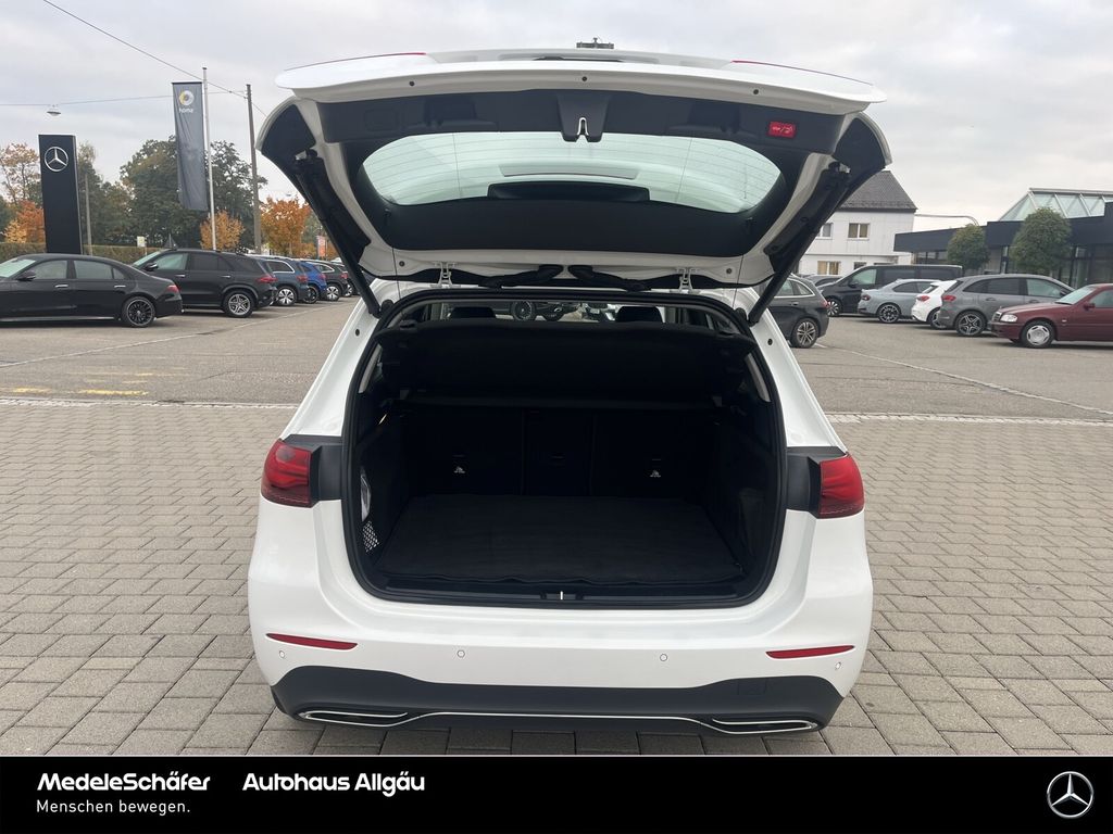 Mercedes-Benz B 180 2024