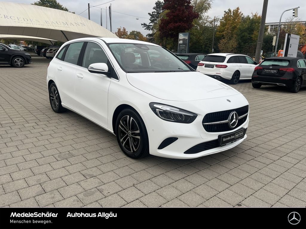 Mercedes-Benz B 180 2024