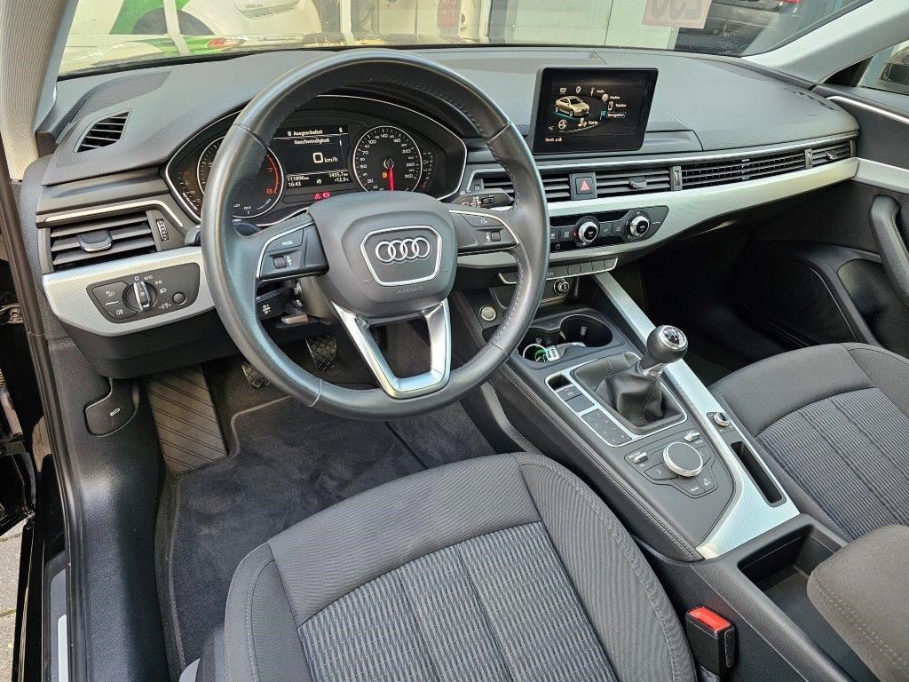 Audi A4 2019